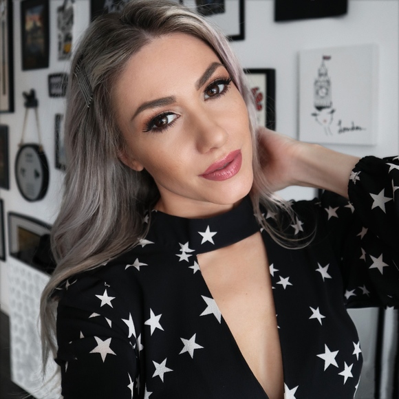 Meet your Posher, Elena - Picture 1 of 1